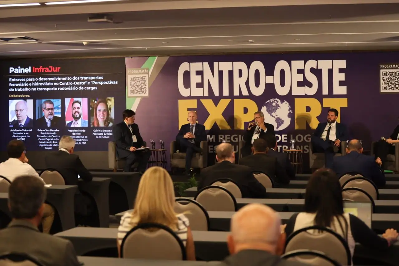 Safra 2025 deve atingir 332,6 mi de t com Centro-Oeste respondendo por 51,1%. Fórum em Rondonópolis debate logística para escoar grãos.