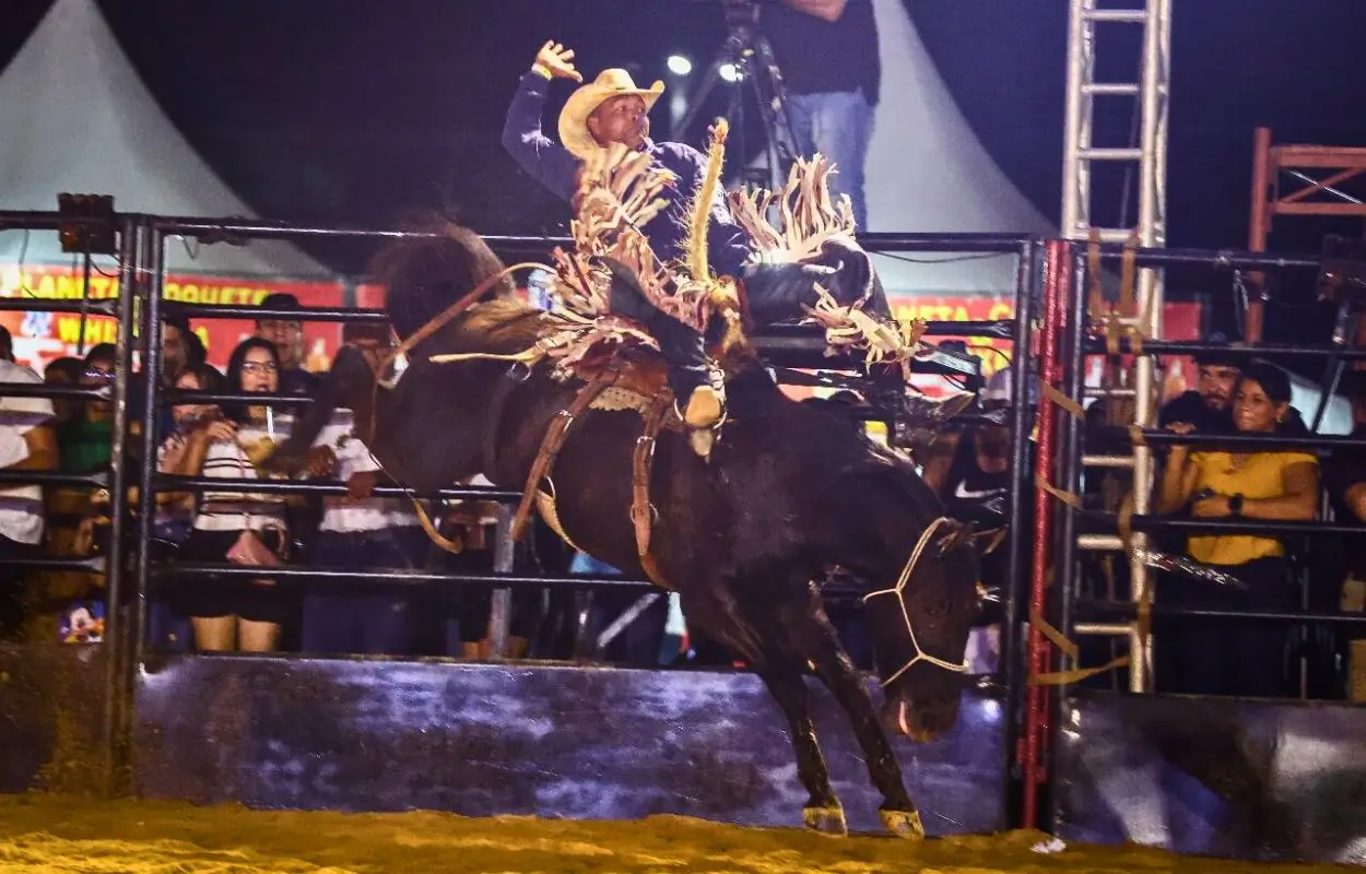 festa do cavalo em rondonoplis Atitude MT
