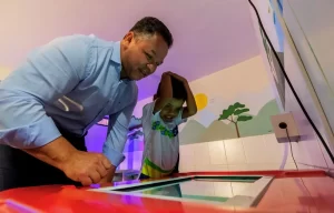 Pela primeira vez, os professores efetivos em sala de aula da rede municipal de ensino