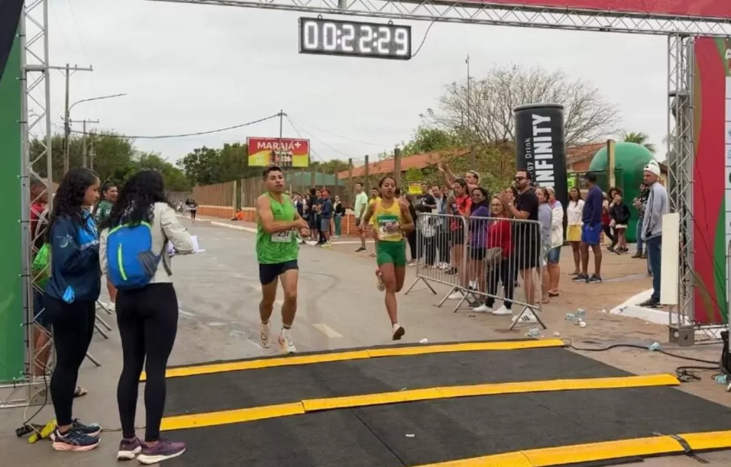 Dobradinha de atletas de Barra do Garcas domina a Corrida 6K Maraja 3 Atitude MT