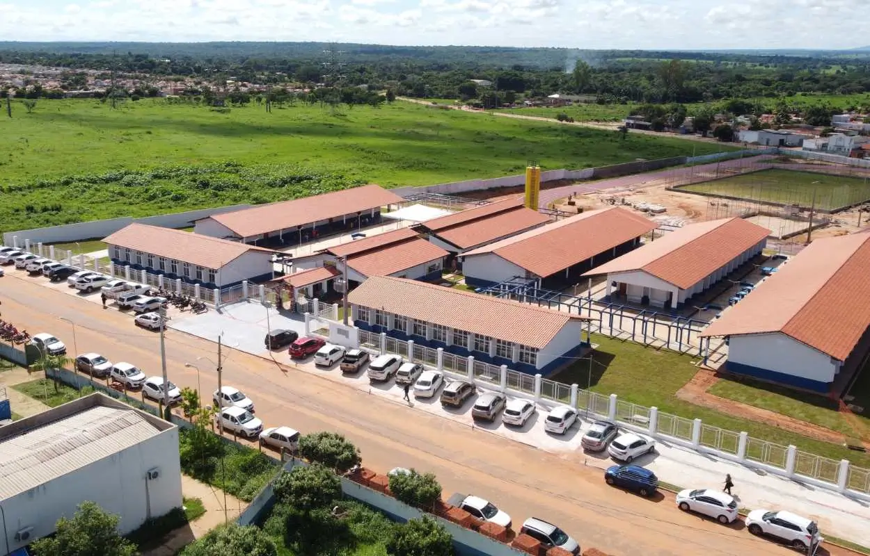 escolas de rondonopolis Atitude MT